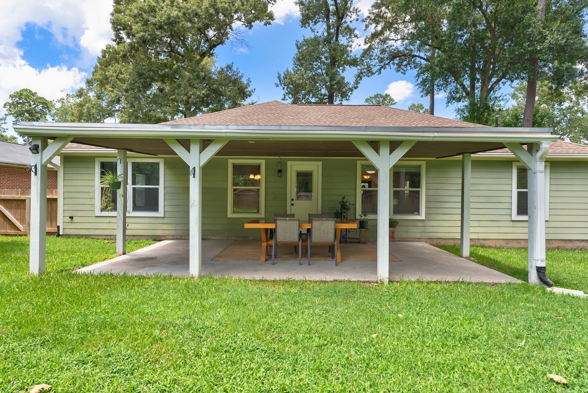 9048 Zapata Way, Willis, TX 77378