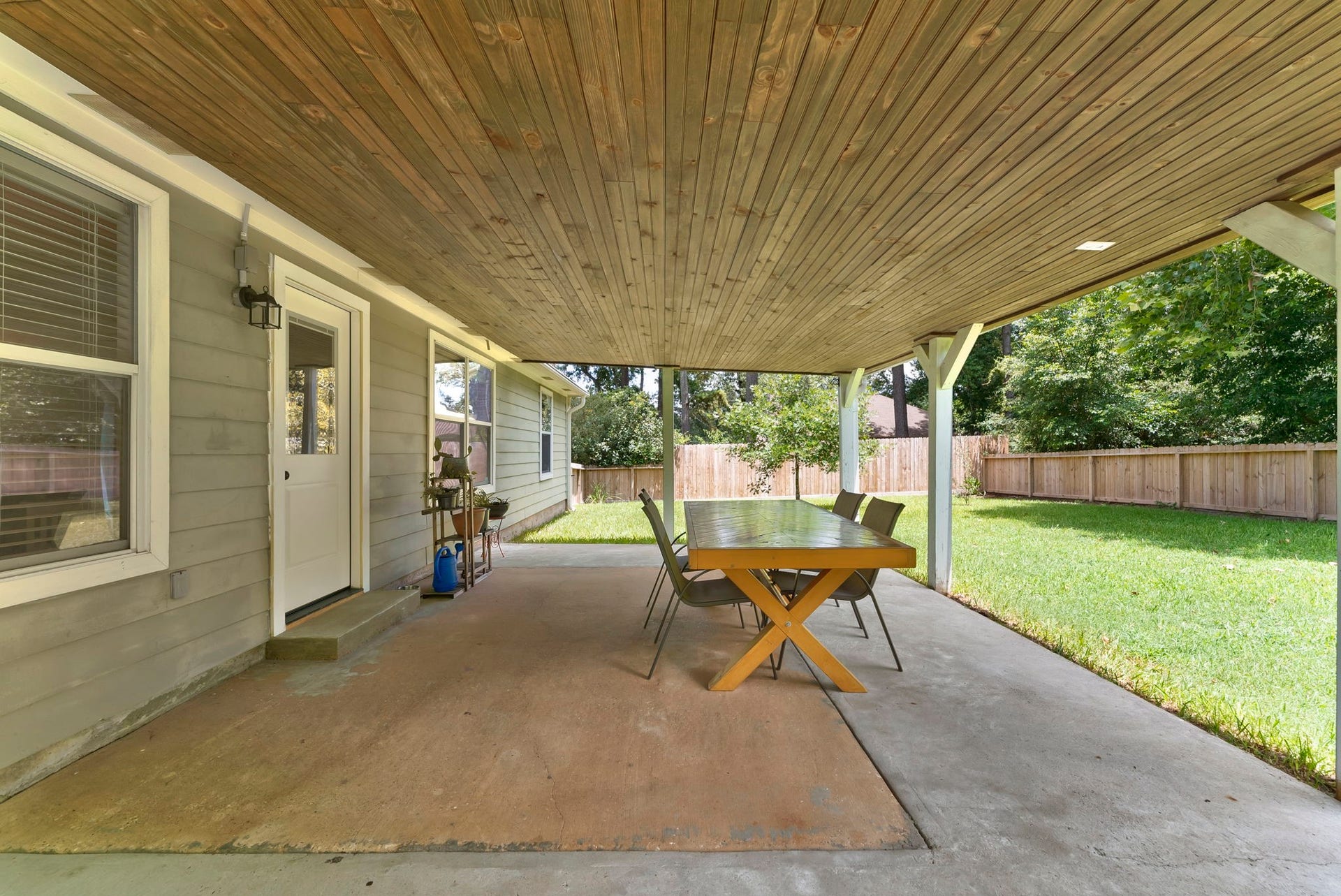 9048 Zapata Way, Willis, TX 77378