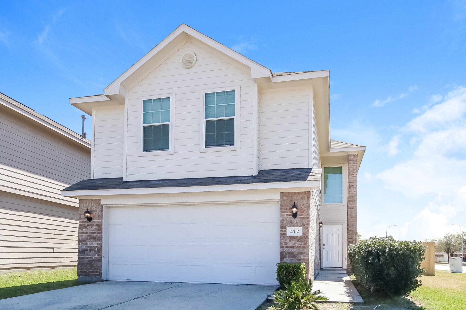 2702 Shearwater Bend Drive, Humble, TX 77396