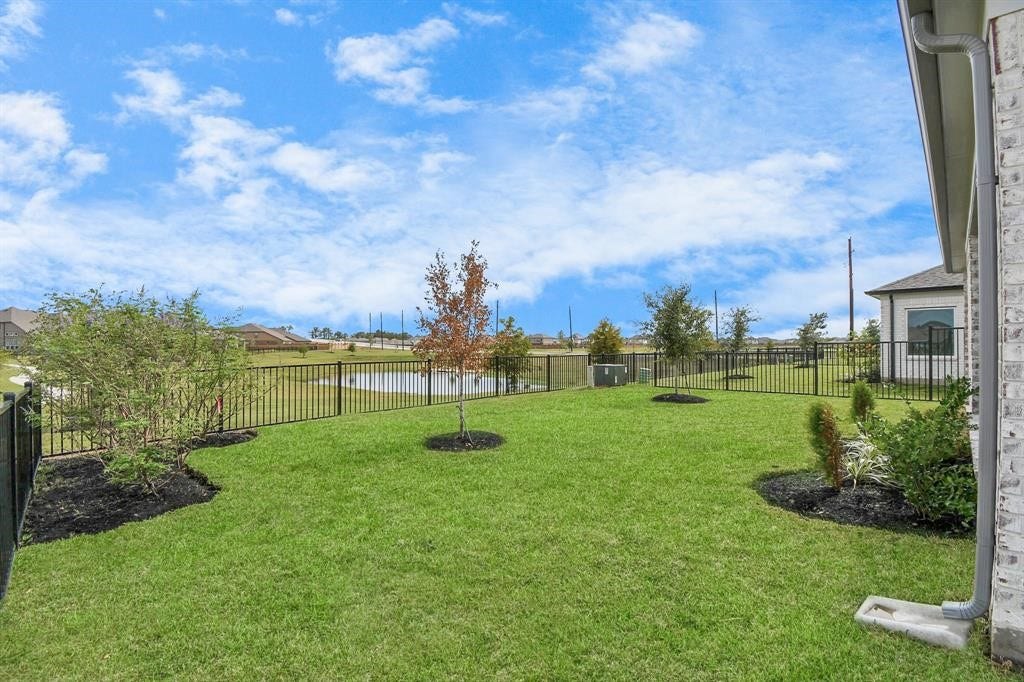 12910 Kinneskie Drive, Humble, TX 77346