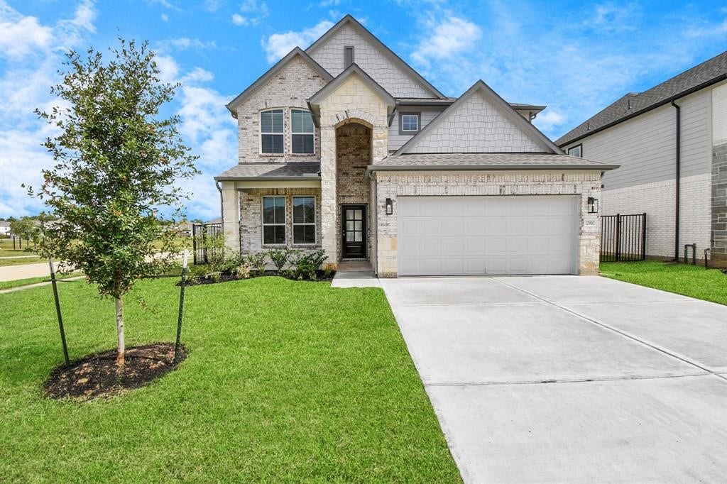 12910 Kinneskie Drive, Humble, TX 77346