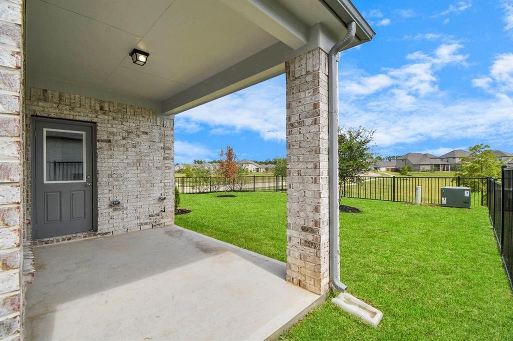 12910 Kinneskie Drive, Humble, TX 77346