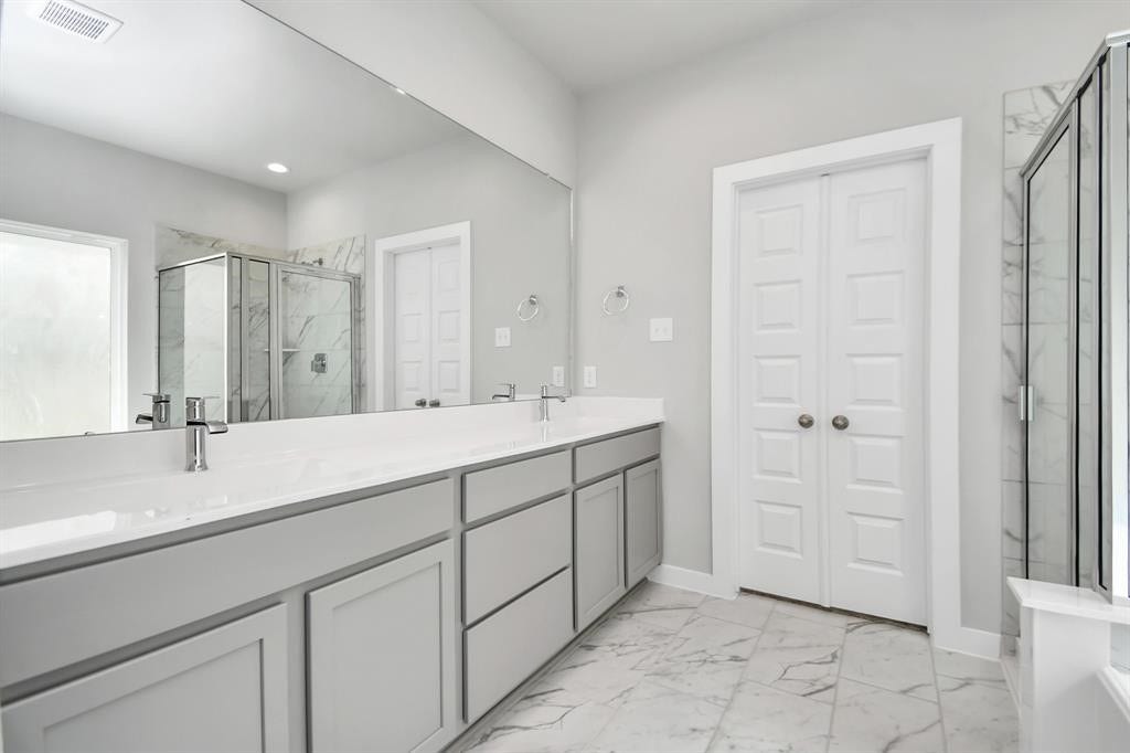 12910 Kinneskie Drive, Humble, TX 77346