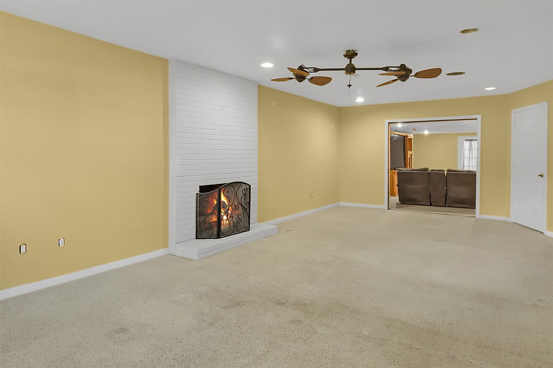 211 Rue Orleans Street, Baytown, TX 77520 211 Rue Orleans Street, Baytown, TX 77520