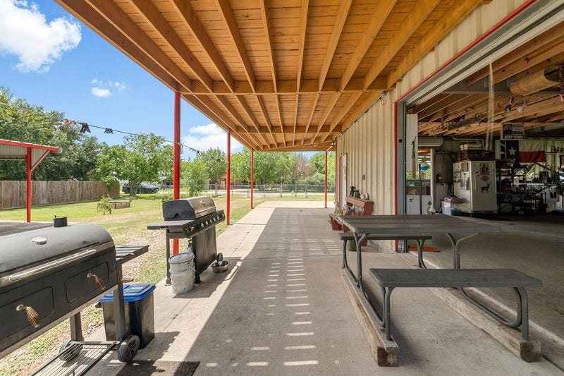 749 12th Street, Dickinson, TX 77539 749 12th Street, Dickinson, TX 77539