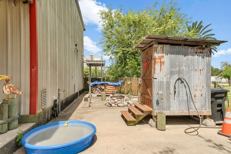 749 12th Street, Dickinson, TX 77539 749 12th Street, Dickinson, TX 77539