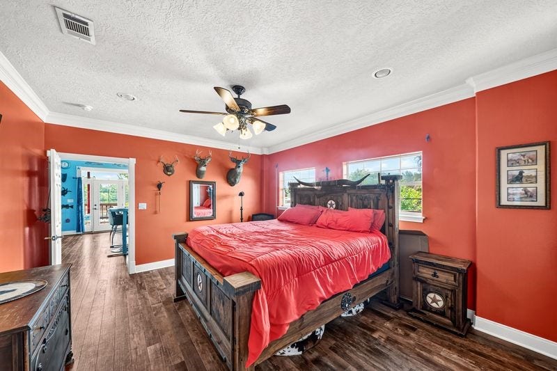 749 12th Street, Dickinson, TX 77539 749 12th Street, Dickinson, TX 77539