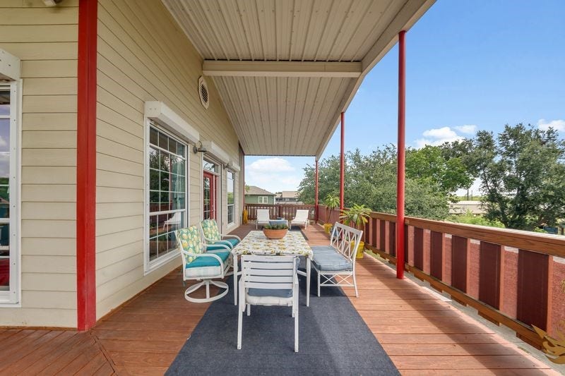 749 12th Street, Dickinson, TX 77539 749 12th Street, Dickinson, TX 77539