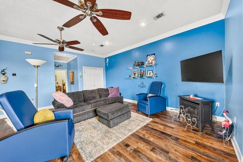 749 12th Street, Dickinson, TX 77539 749 12th Street, Dickinson, TX 77539