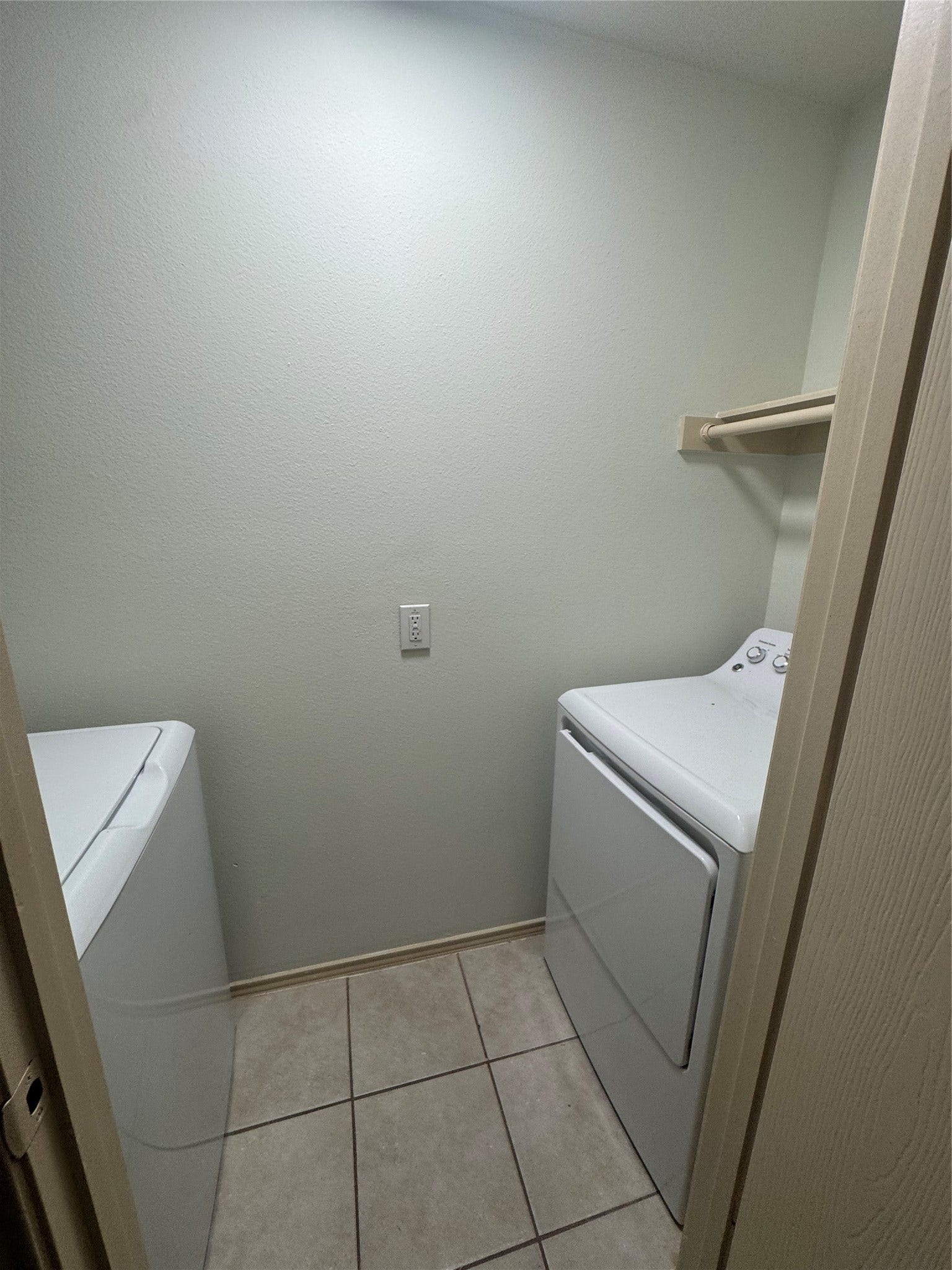 5515 Rio Ramos Street, Rosharon, TX 77583 5515 Rio Ramos Street, Rosharon, TX 77583