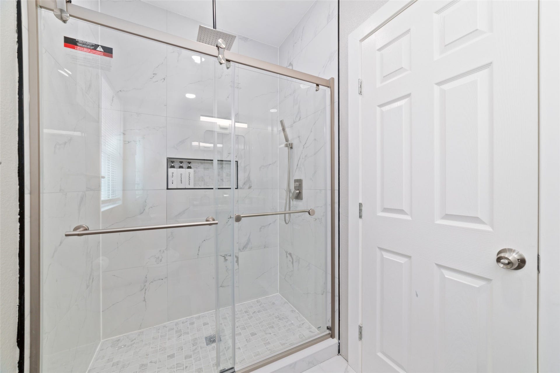 2501 Dunlavy Street, Houston, TX 77006 2501 Dunlavy Street, Houston, TX 77006