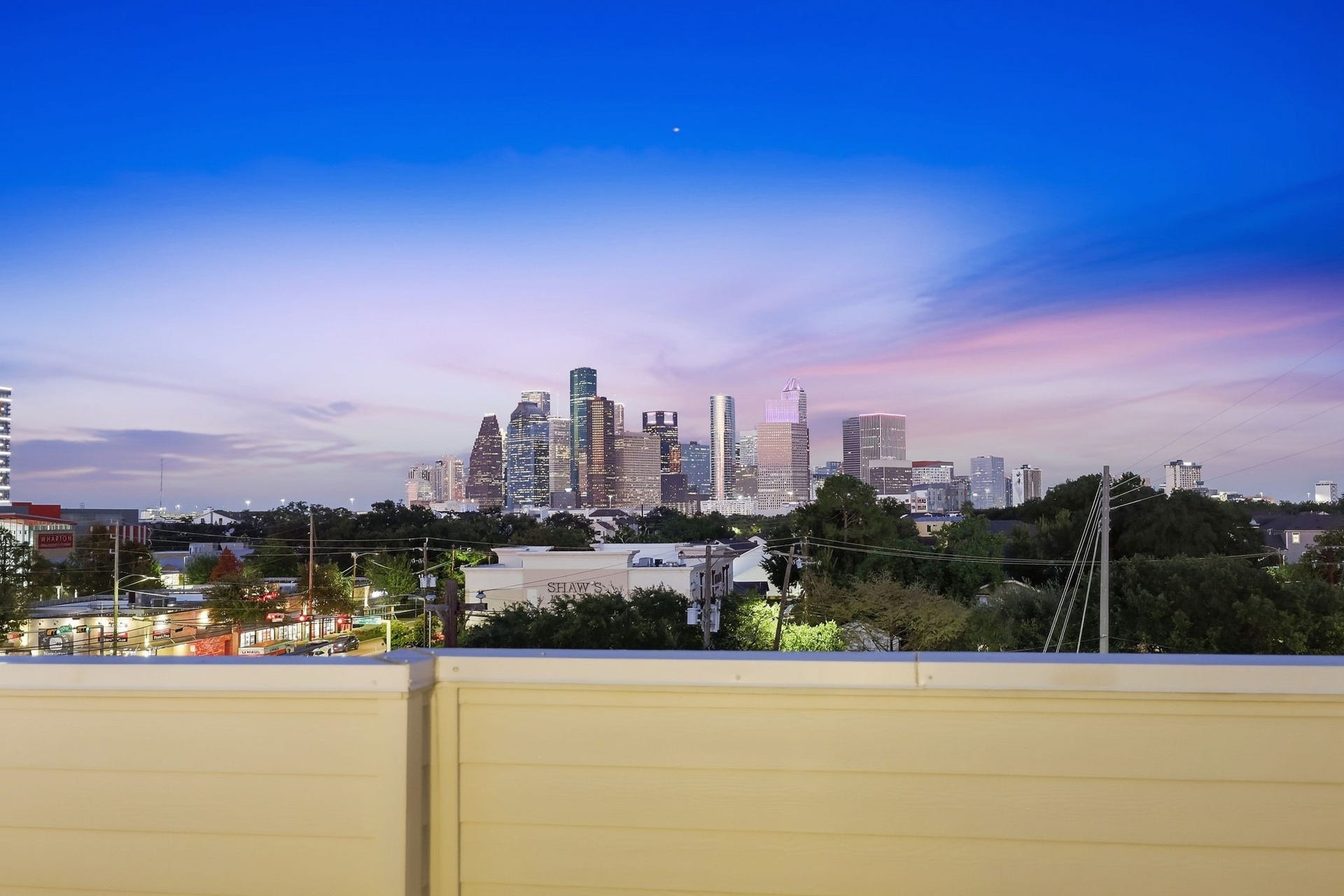 1110 Peden Street, #A or B, Houston, TX 77006 1110 Peden Street, #A or B, Houston, TX 77006