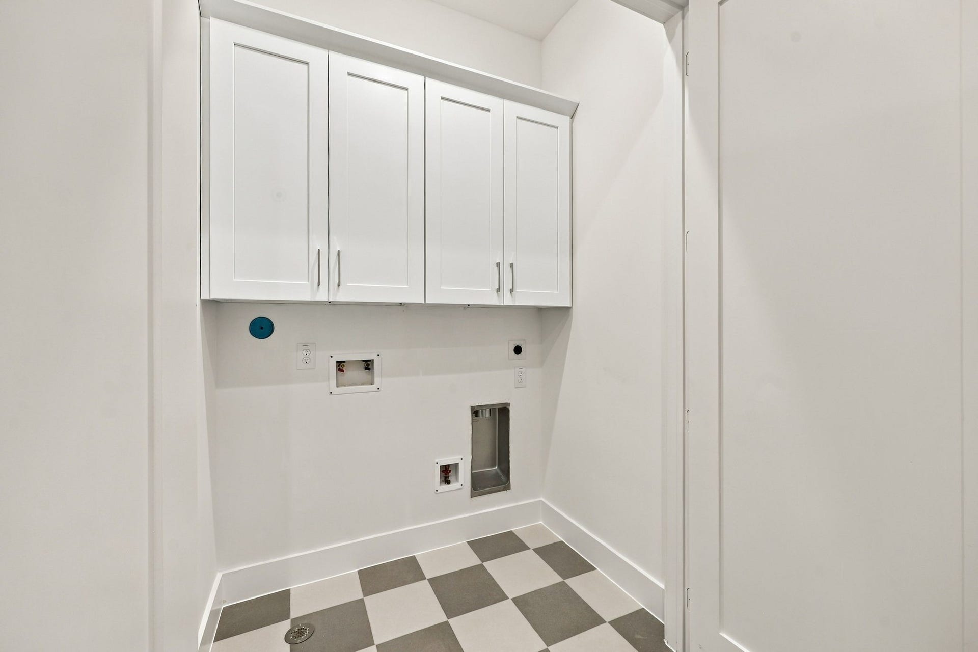 1110 Peden Street, #A or B, Houston, TX 77006 1110 Peden Street, #A or B, Houston, TX 77006