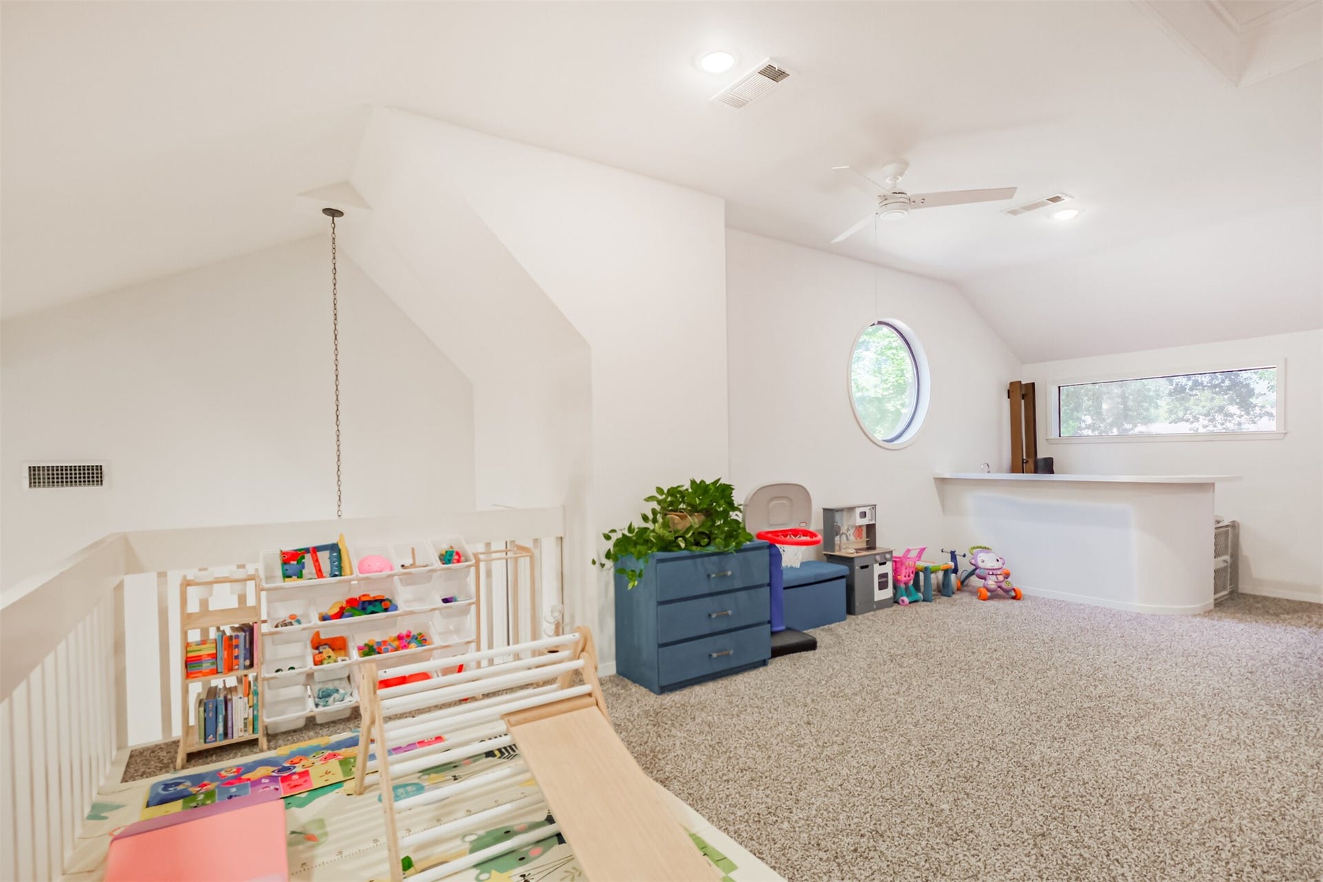 14211 Swiss Hill Drive, Houston, TX 77077 The game room is perfect for a play area for the kids or your own personal space for game day!