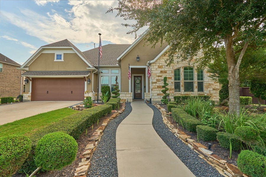 Property photo for 10102 Hooke Drive, Rosharon, TX
