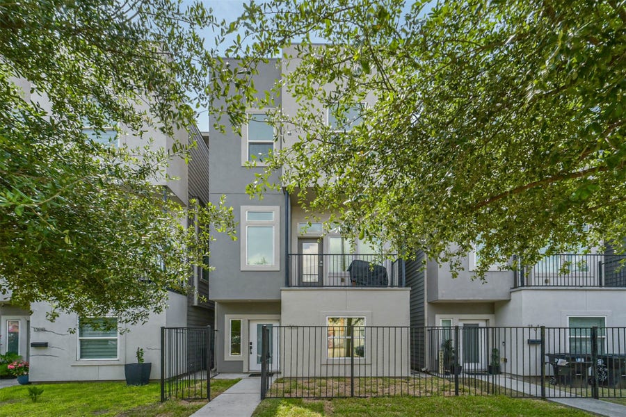 Property photo for 1306 Roberts Street, Houston, TX