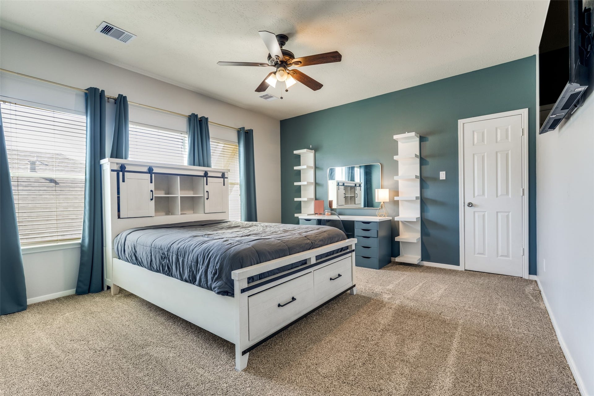 801 Harvard Pointe Drive, League City, TX 77573 801 Harvard Pointe Drive, League City, TX 77573