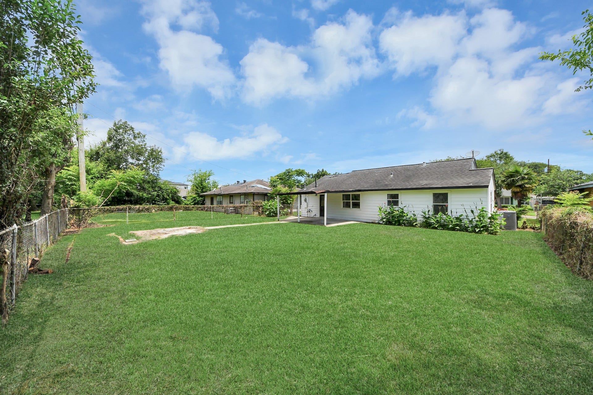 3714 Florinda Street, Houston, TX 77021 3714 Florinda Street, Houston, TX 77021