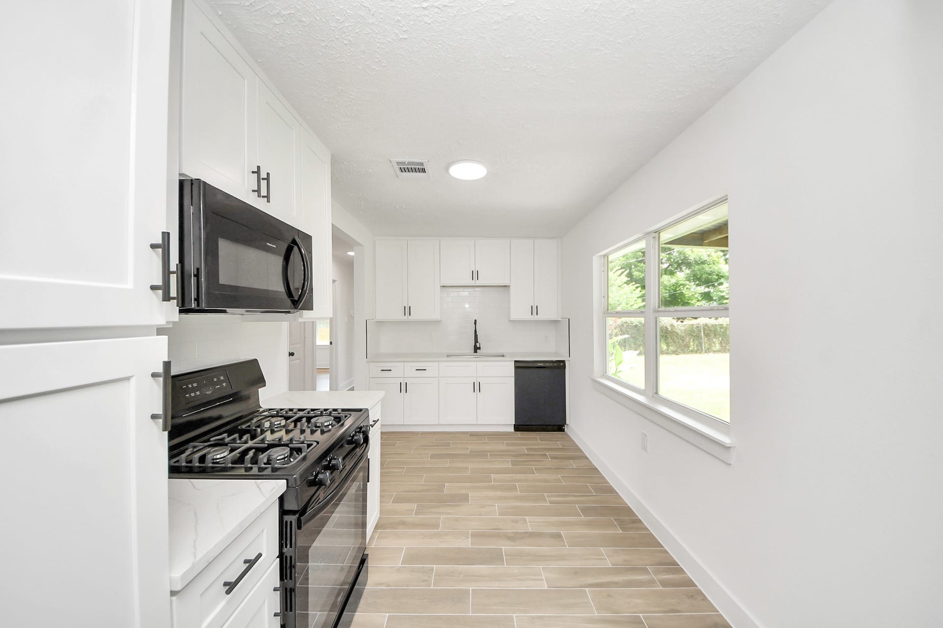 3714 Florinda Street, Houston, TX 77021 3714 Florinda Street, Houston, TX 77021