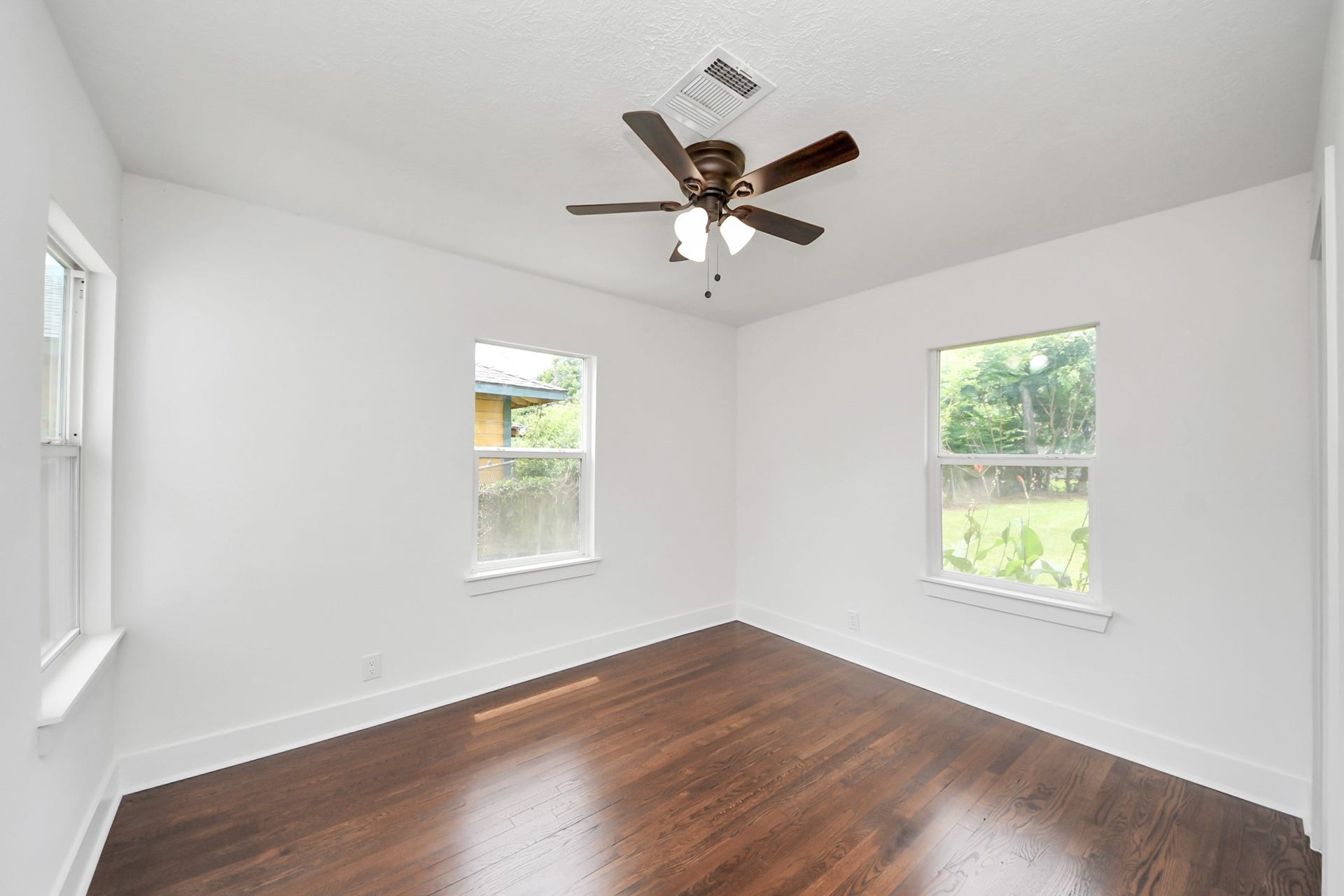 3714 Florinda Street, Houston, TX 77021 3714 Florinda Street, Houston, TX 77021