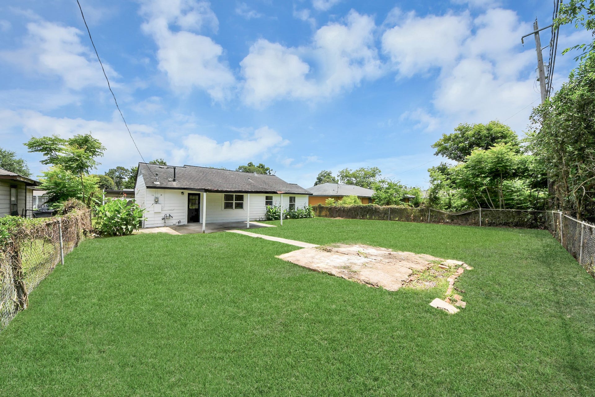 3714 Florinda Street, Houston, TX 77021 3714 Florinda Street, Houston, TX 77021