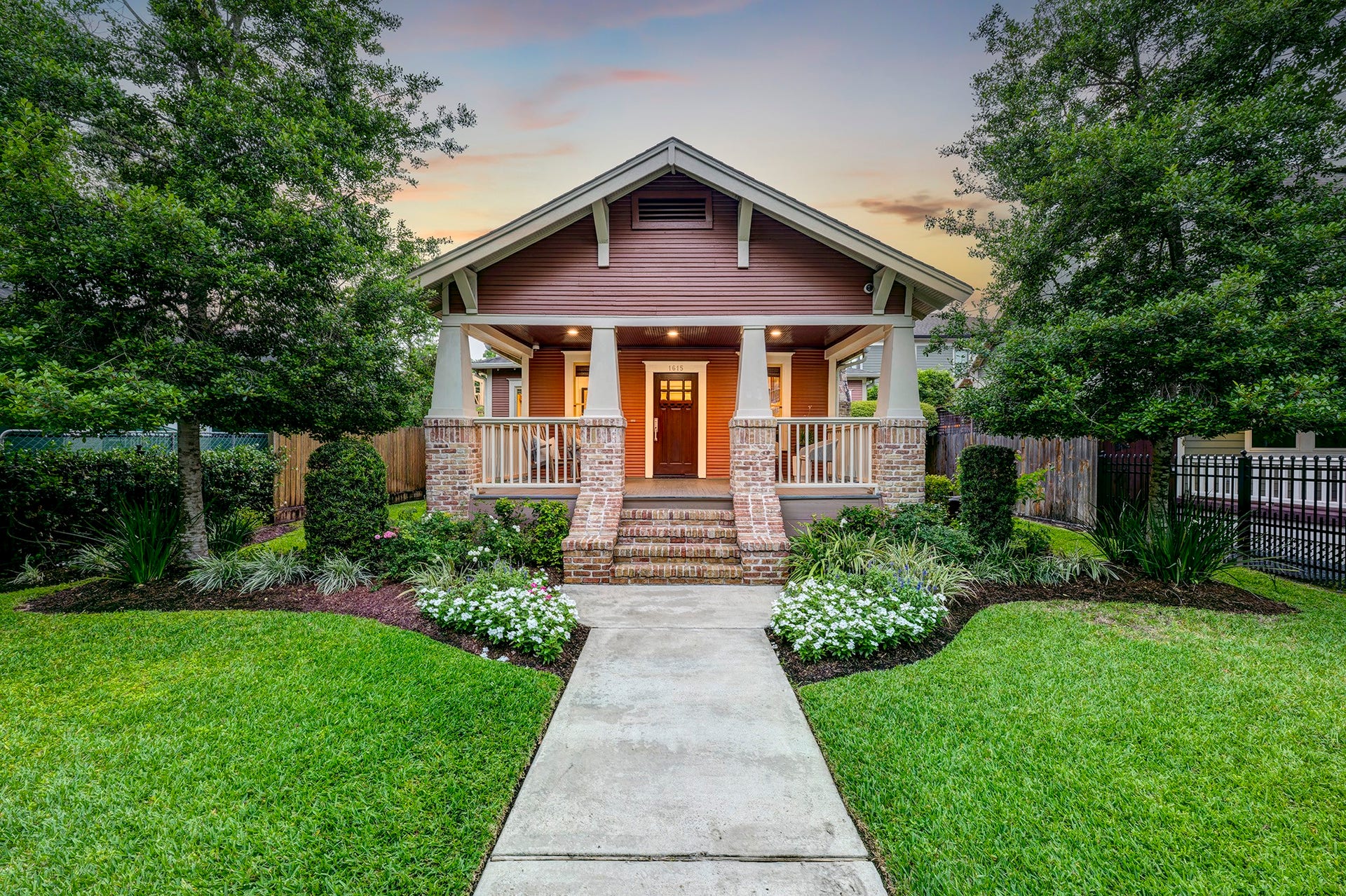 1615 Columbia Street, Houston, TX 77008 1615 Columbia Street, Houston, TX 77008