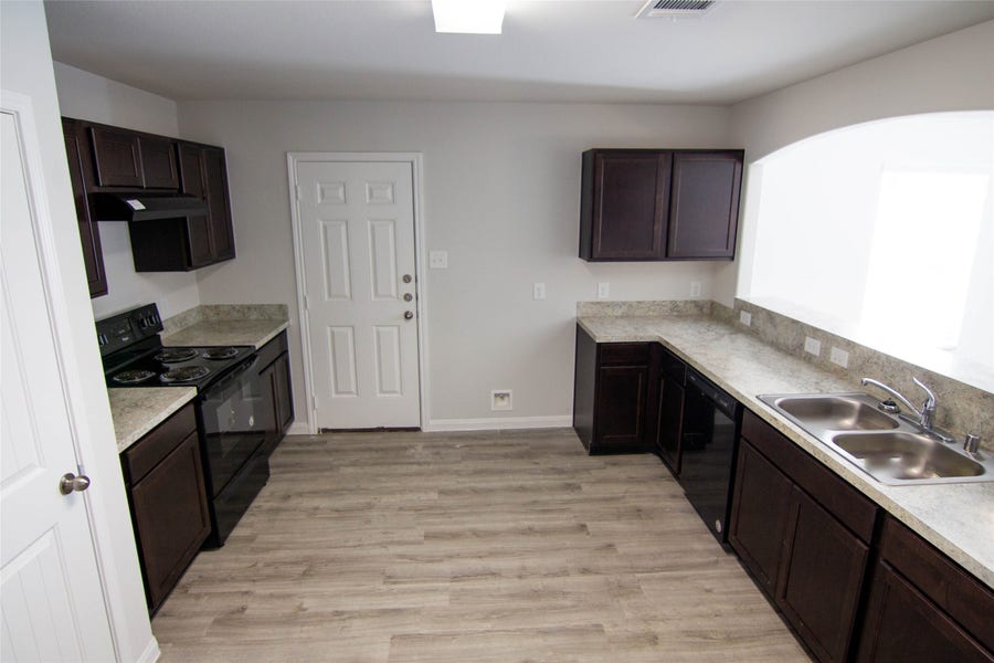 Property photo for 3514 Bluebird Park Lane, Humble, TX