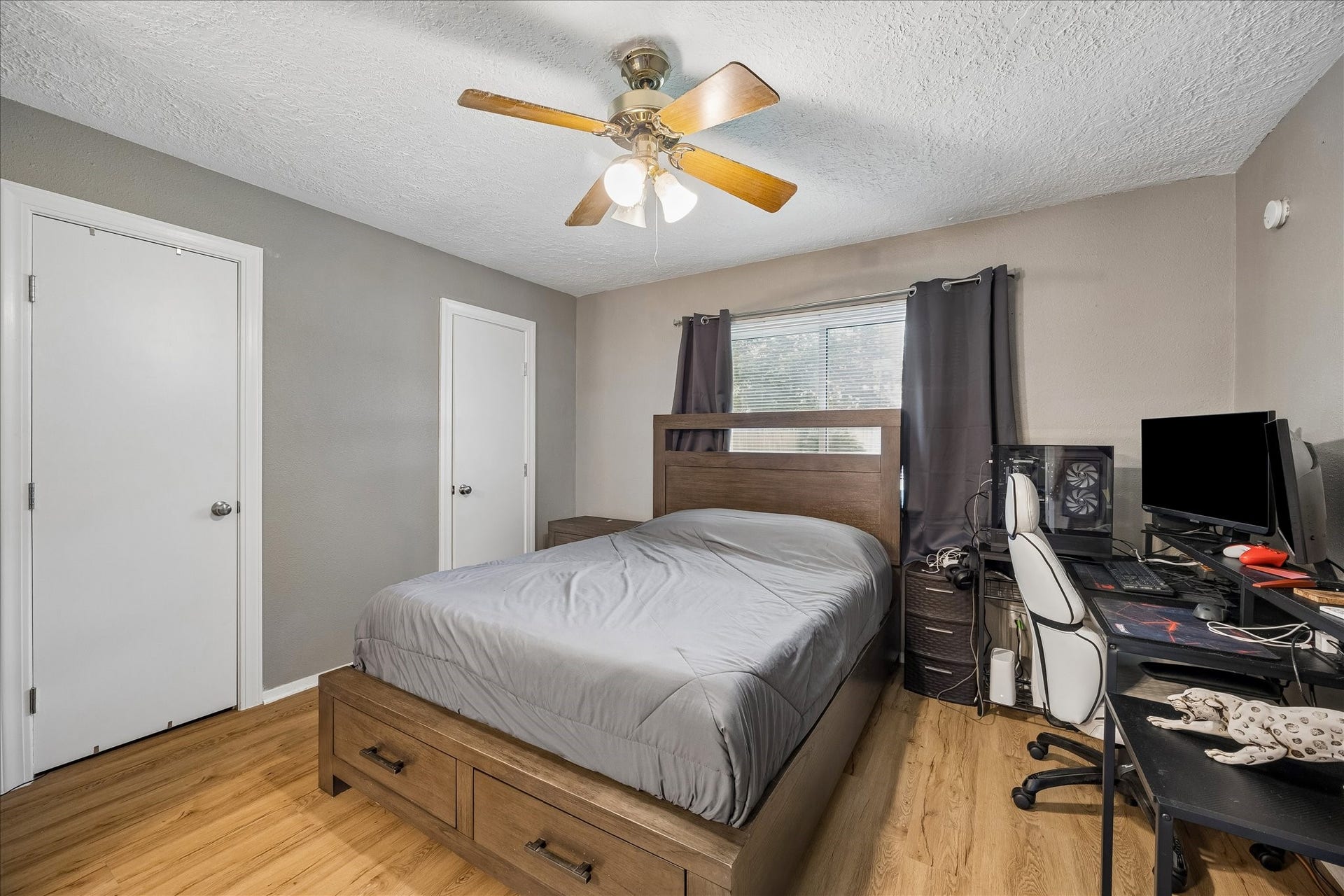 21015 Waymare Lane, Spring, TX 77388 21015 Waymare Lane, Spring, TX 77388
