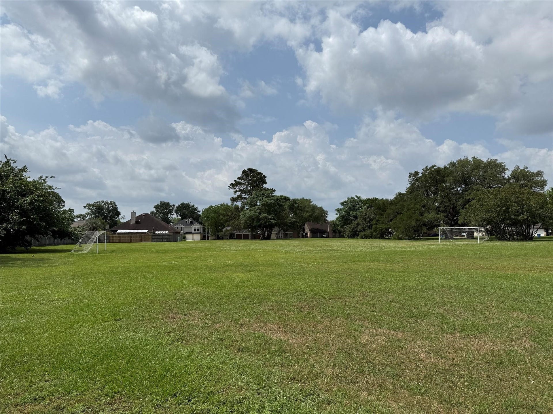 21015 Waymare Lane, Spring, TX 77388 Neighborhood amenities