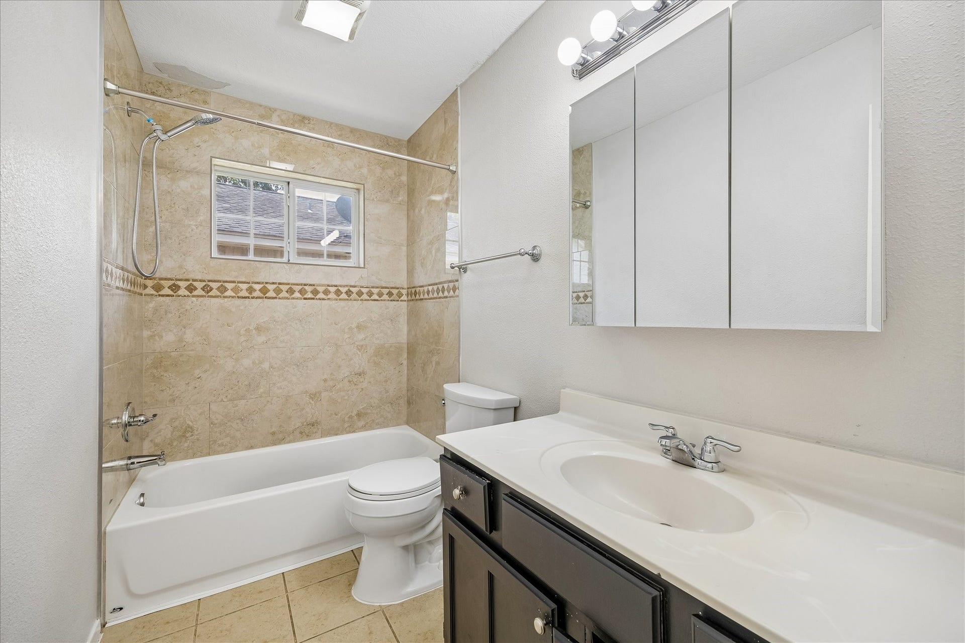 21015 Waymare Lane, Spring, TX 77388 21015 Waymare Lane, Spring, TX 77388