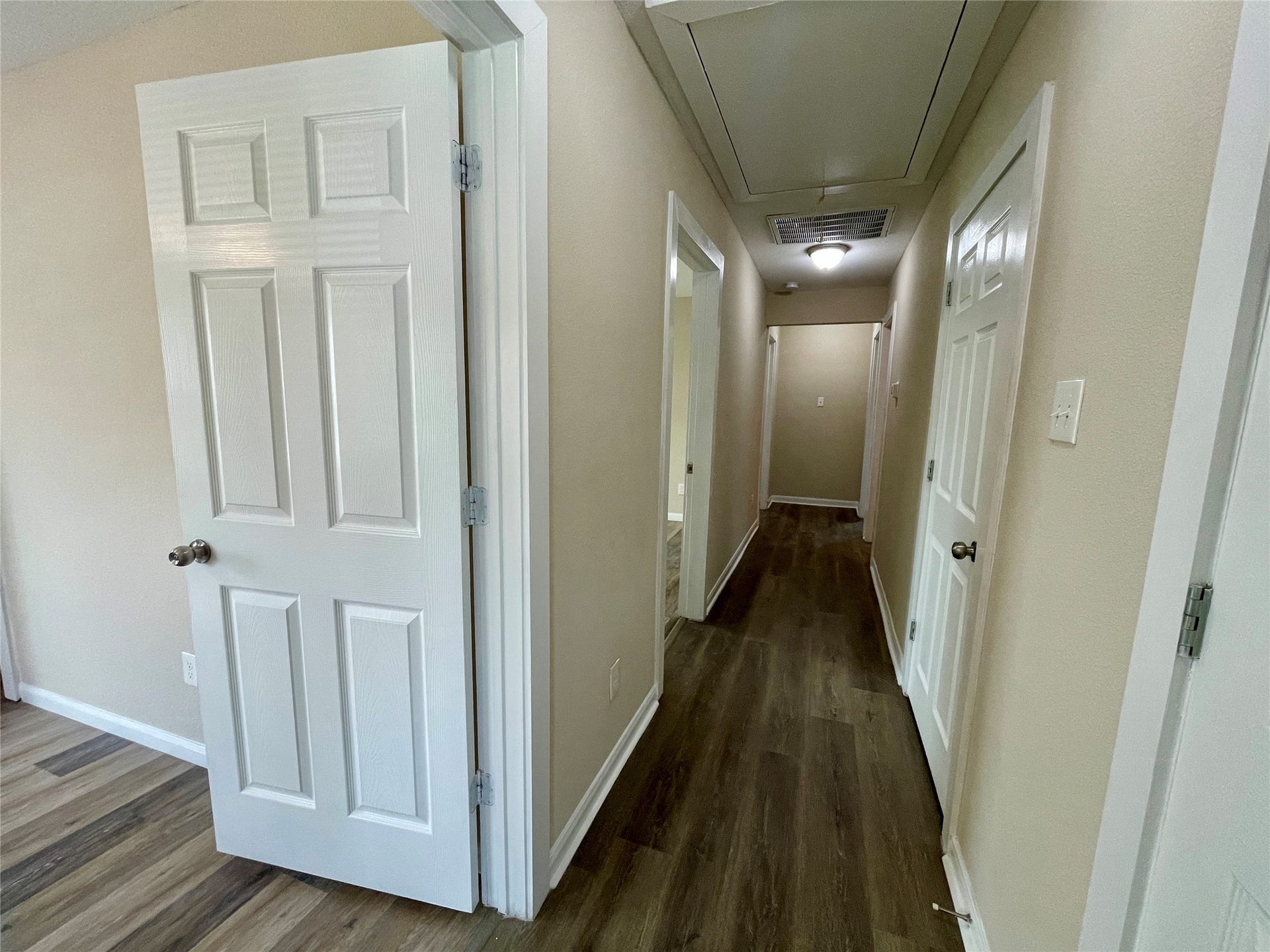 6810 Foster Street, Houston, TX 77021 6810 Foster Street, Houston, TX 77021