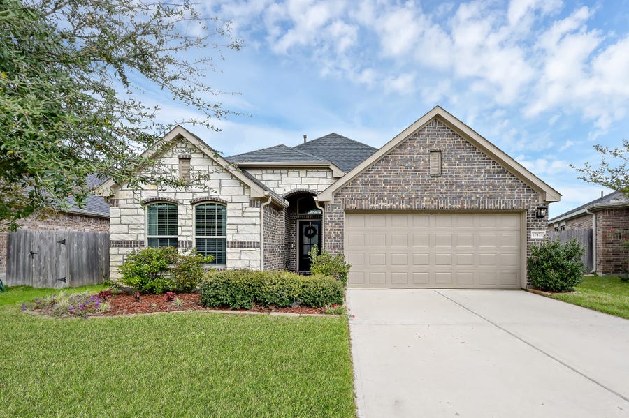 Property photo for 17479 Farm Pasture Trail, Hockley, TX