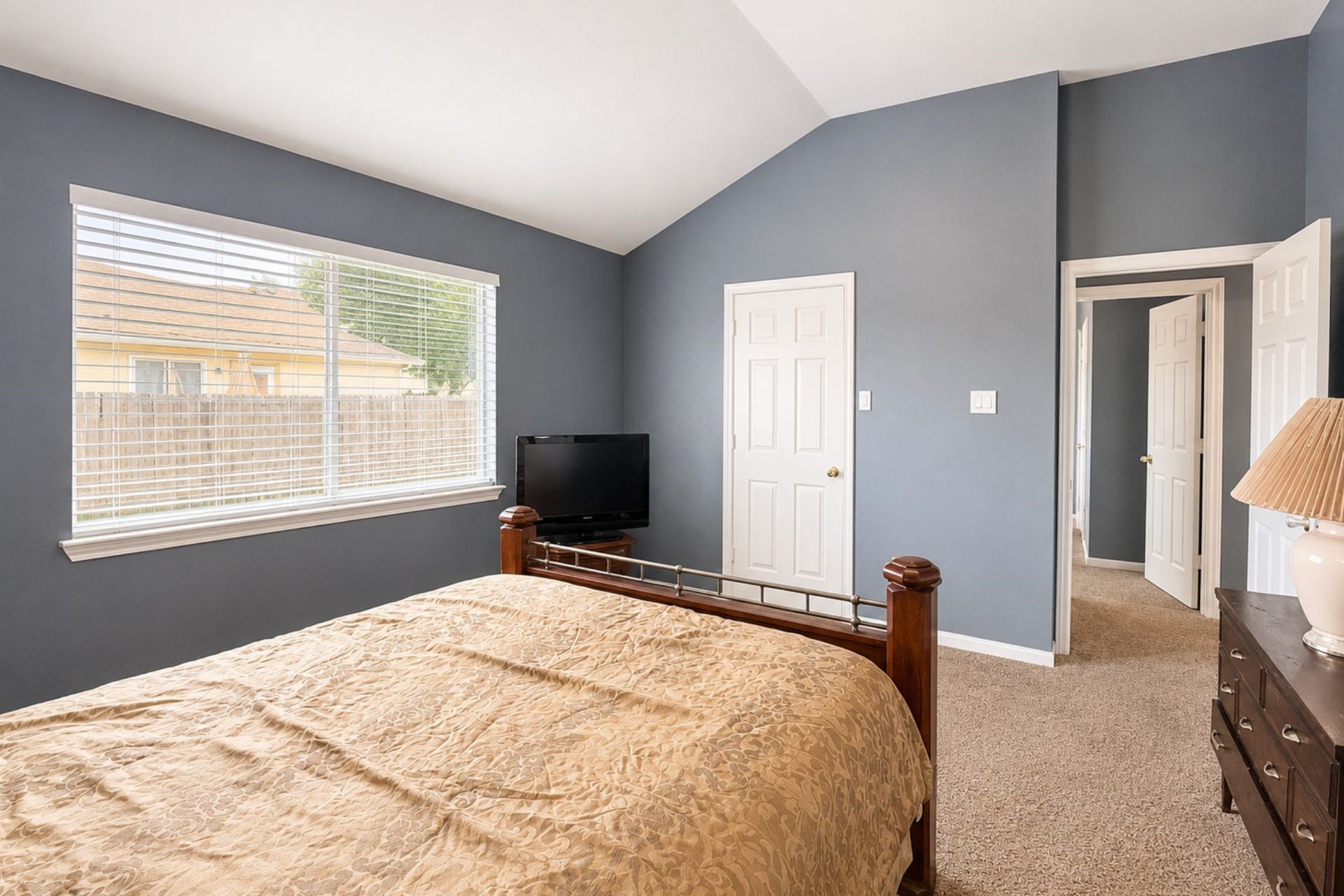 2403 Orchard Run, Fresno, TX 77545 Primary Bedroom