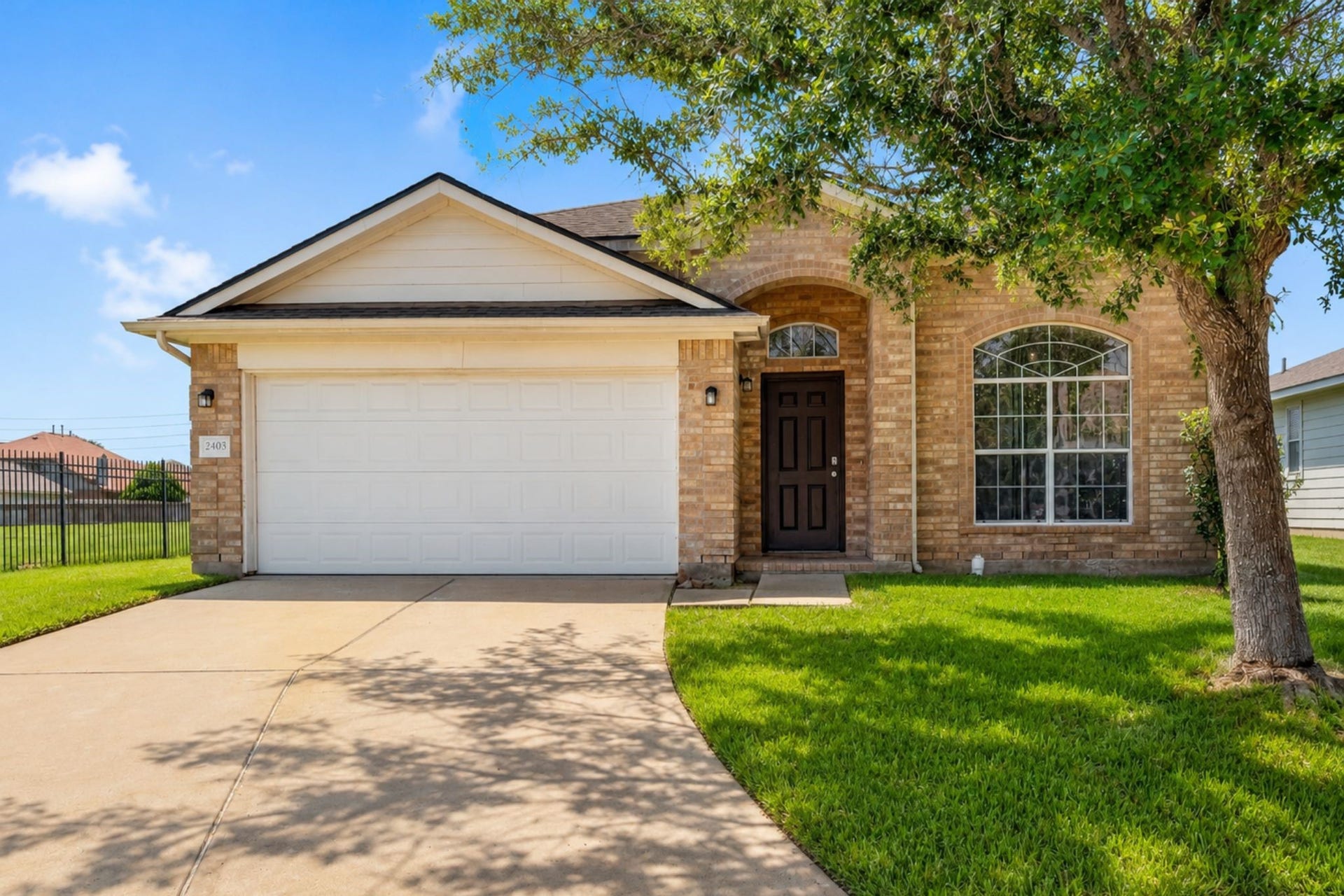 2403 Orchard Run, Fresno, TX 77545 Exterior Front