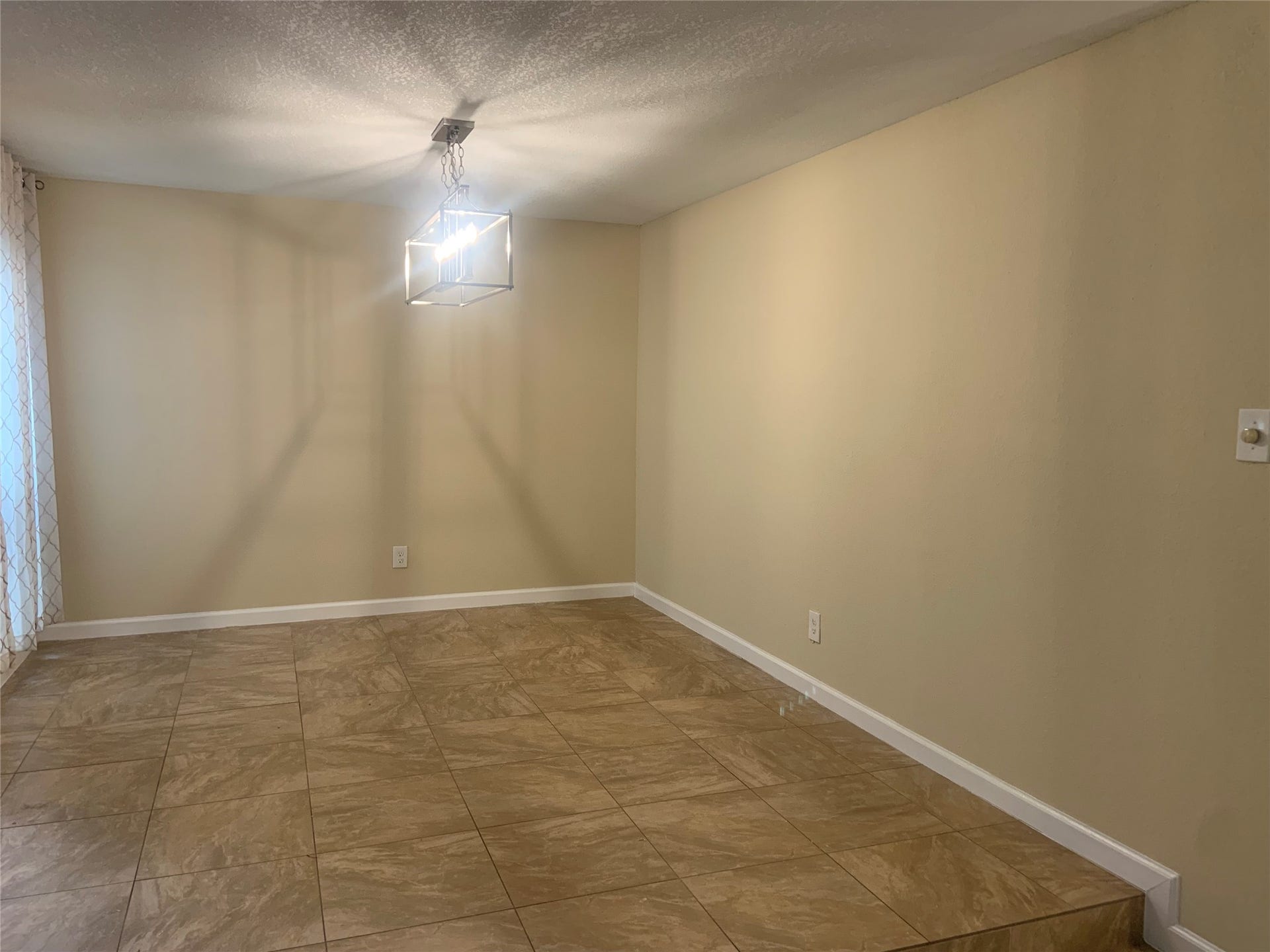 16618 Oxnard Lane, Friendswood, TX 77546 16618 Oxnard Lane, Friendswood, TX 77546