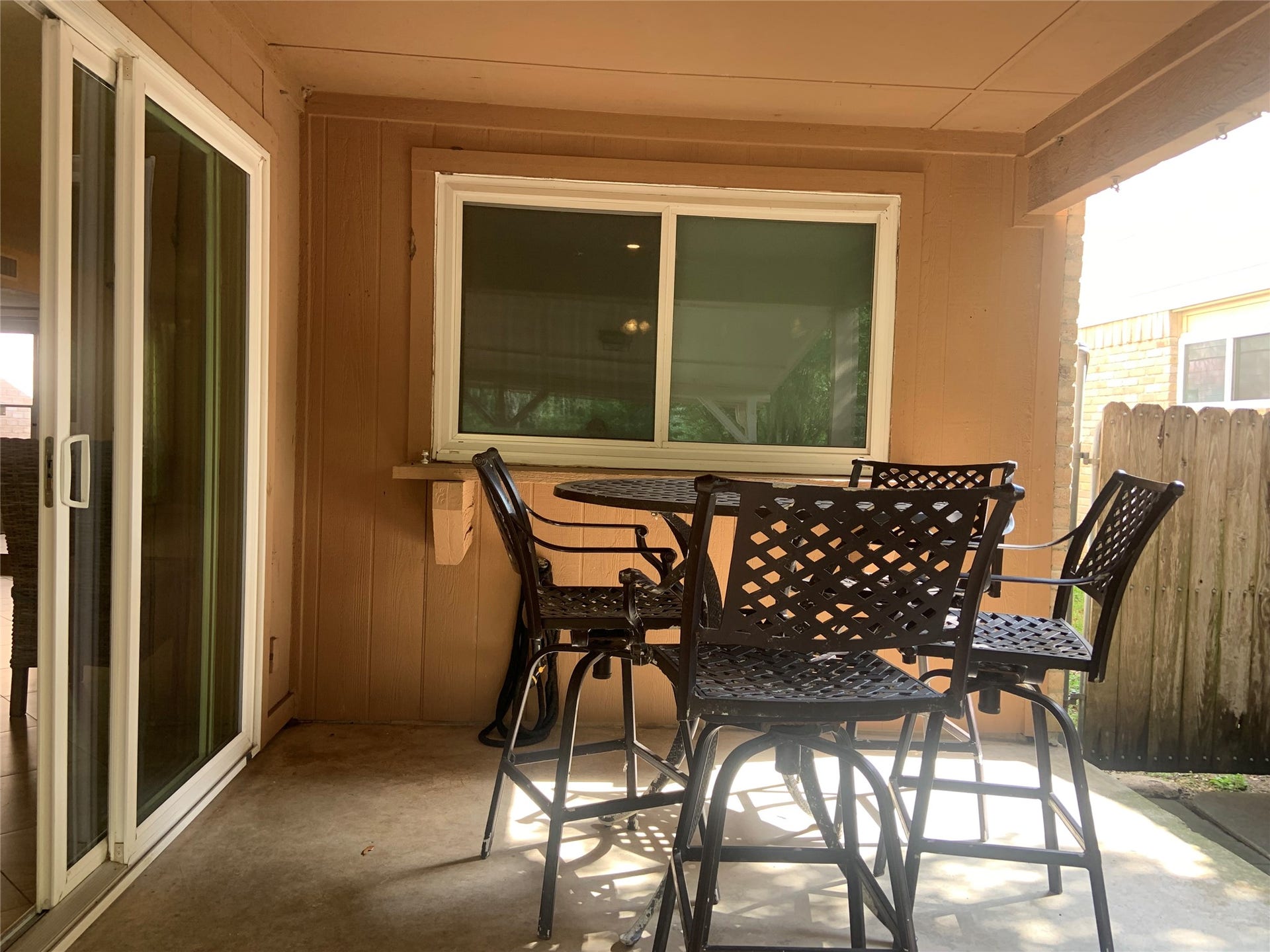 16618 Oxnard Lane, Friendswood, TX 77546 16618 Oxnard Lane, Friendswood, TX 77546