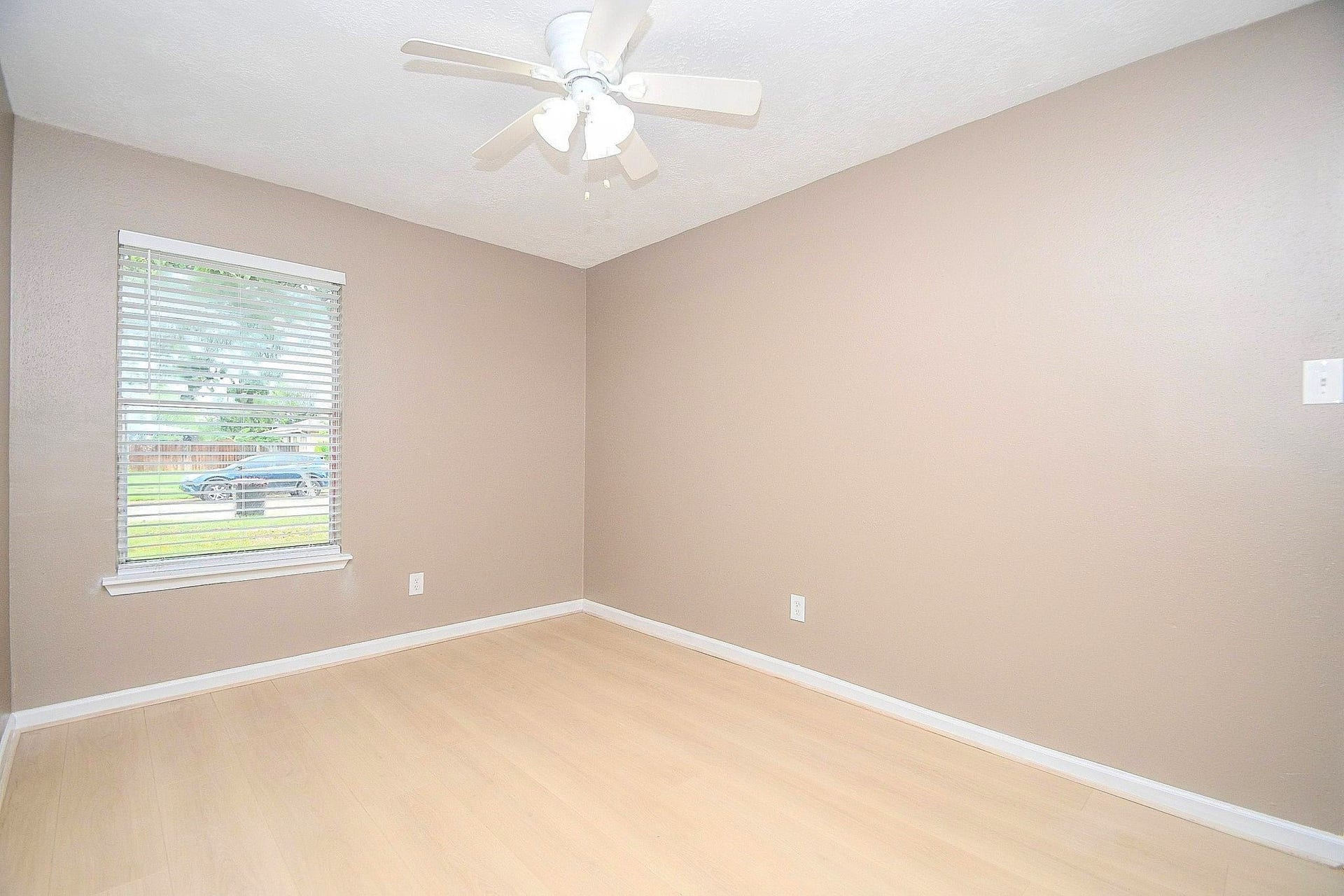 12638 Copper Mill Drive, Houston, TX 77070 12638 Copper Mill Drive, Houston, TX 77070