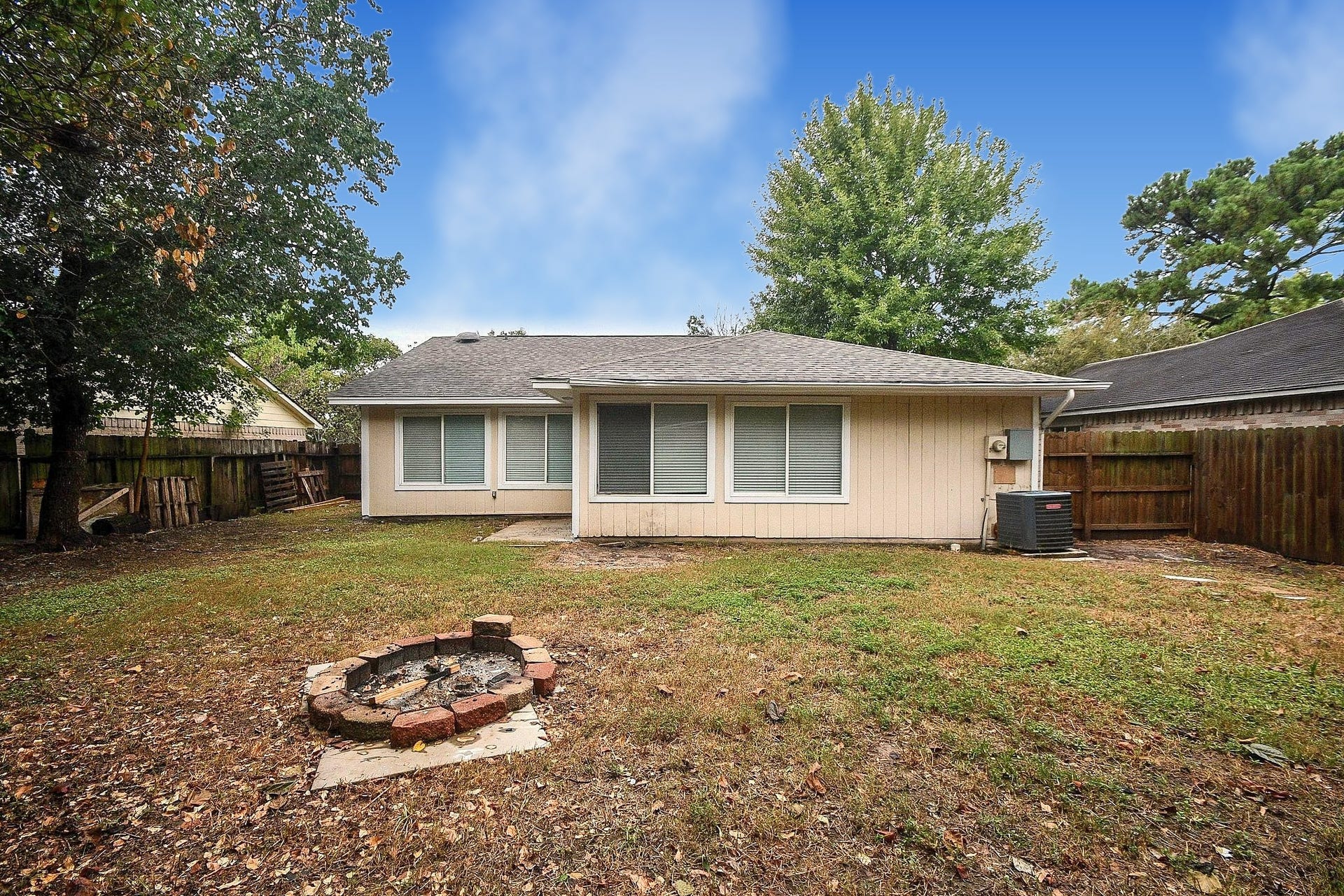 12638 Copper Mill Drive, Houston, TX 77070 12638 Copper Mill Drive, Houston, TX 77070