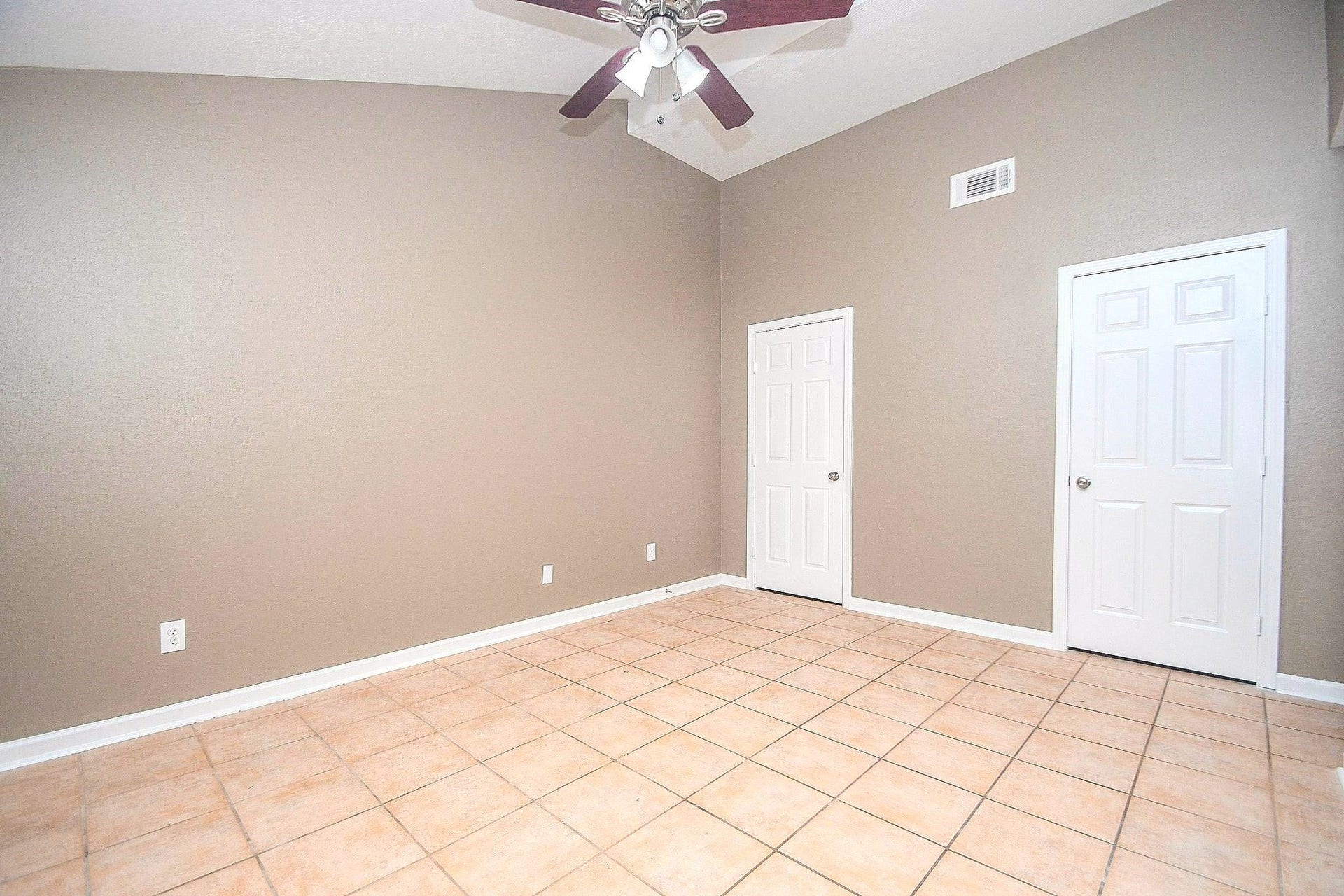 12638 Copper Mill Drive, Houston, TX 77070 12638 Copper Mill Drive, Houston, TX 77070