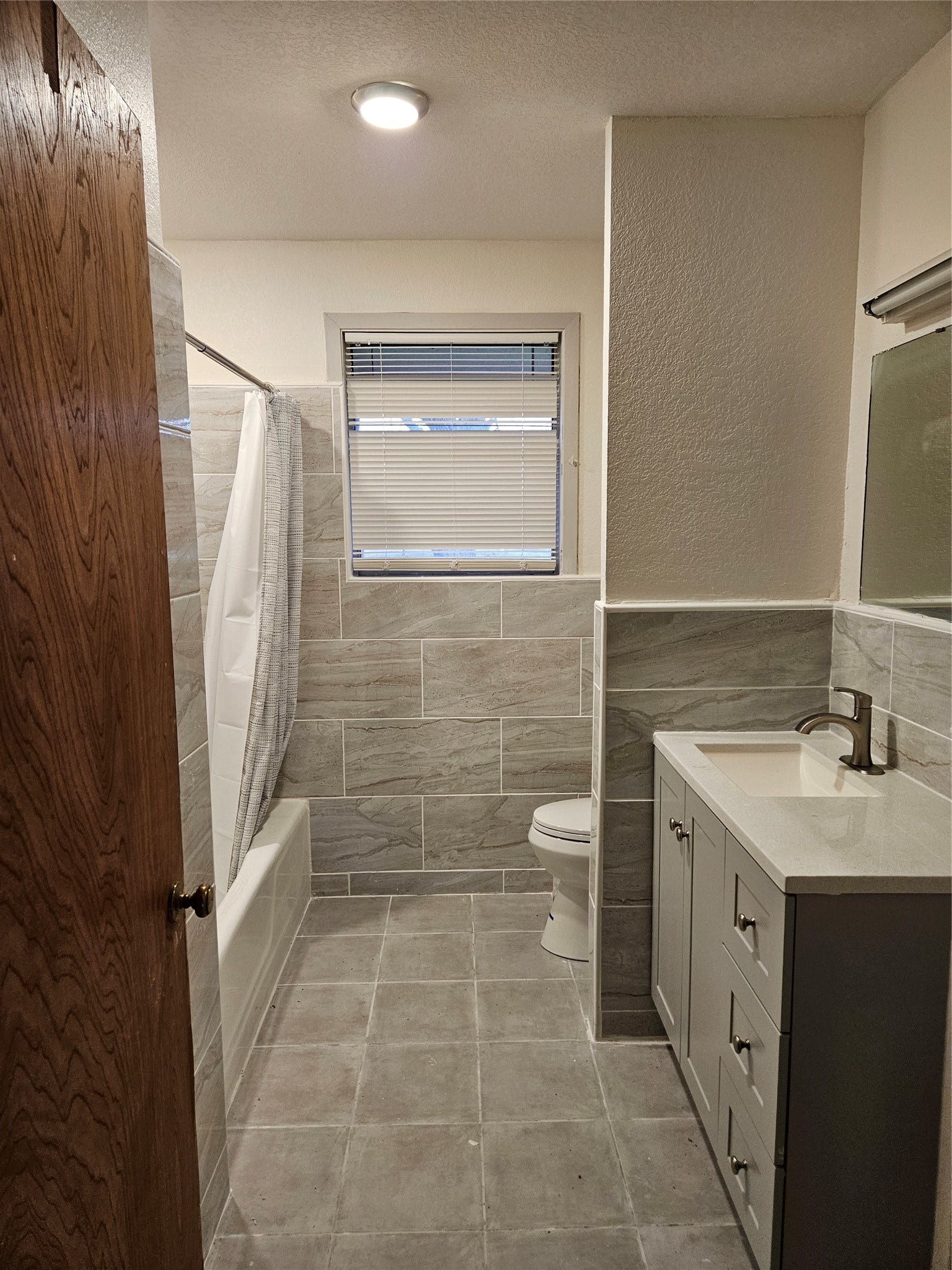 2605 B F Terry Boulevard, Rosenberg, TX 77471