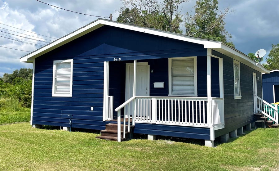 Property photo for 2618 Rosalee Street, La Marque, TX