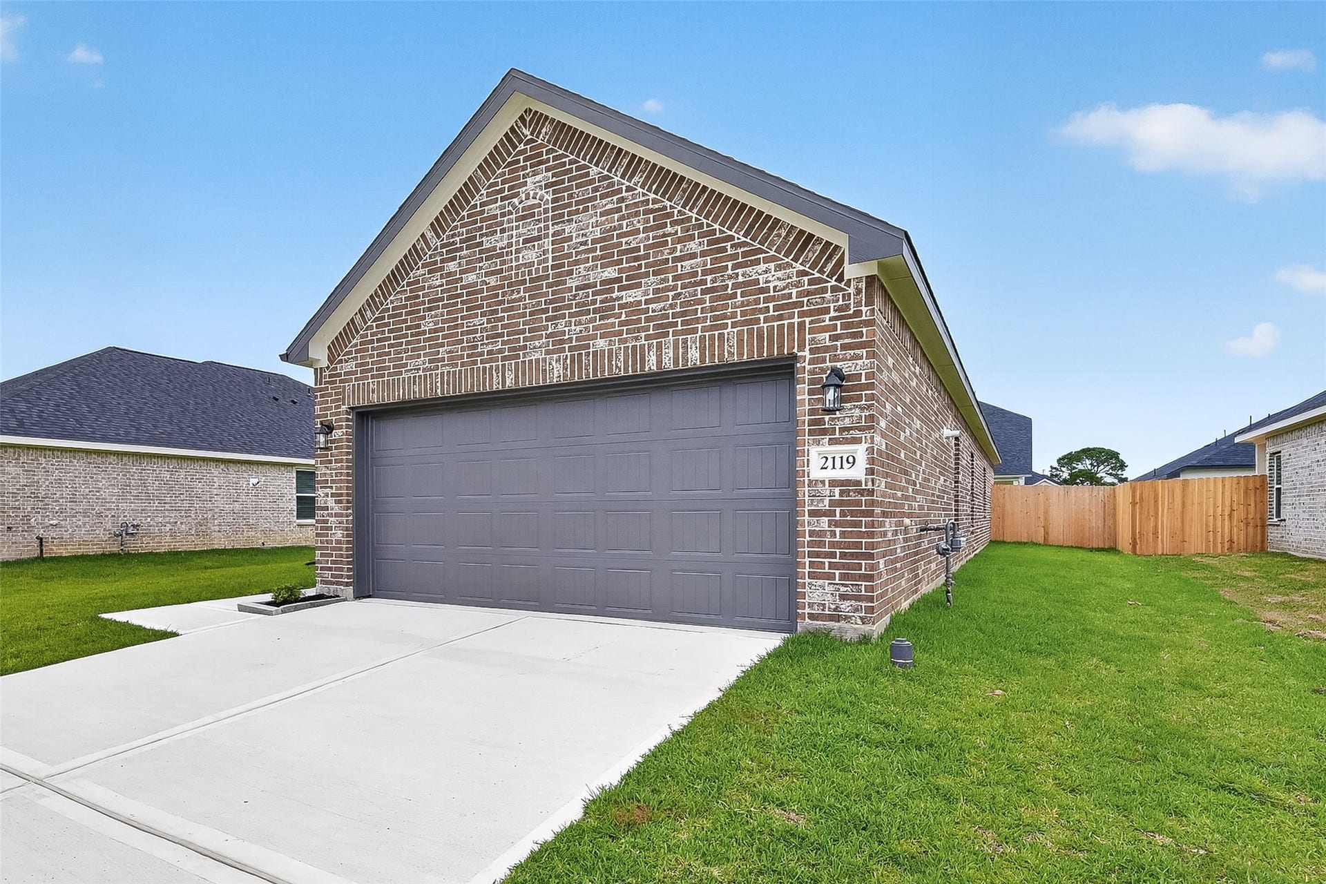 1008 Sunflower Terrace Drive, Magnolia, TX 77355