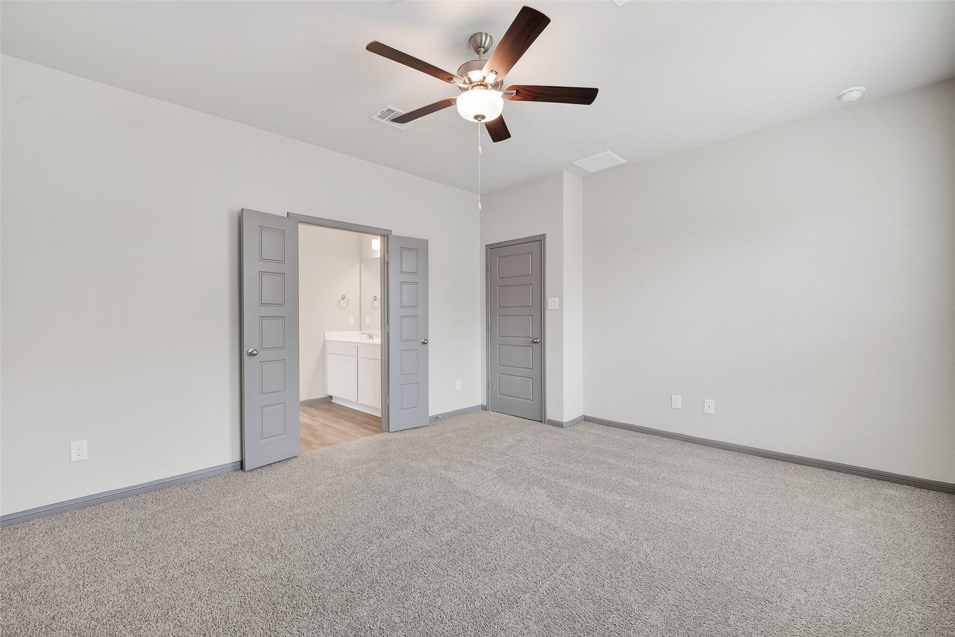 1008 Sunflower Terrace Drive, Magnolia, TX 77355