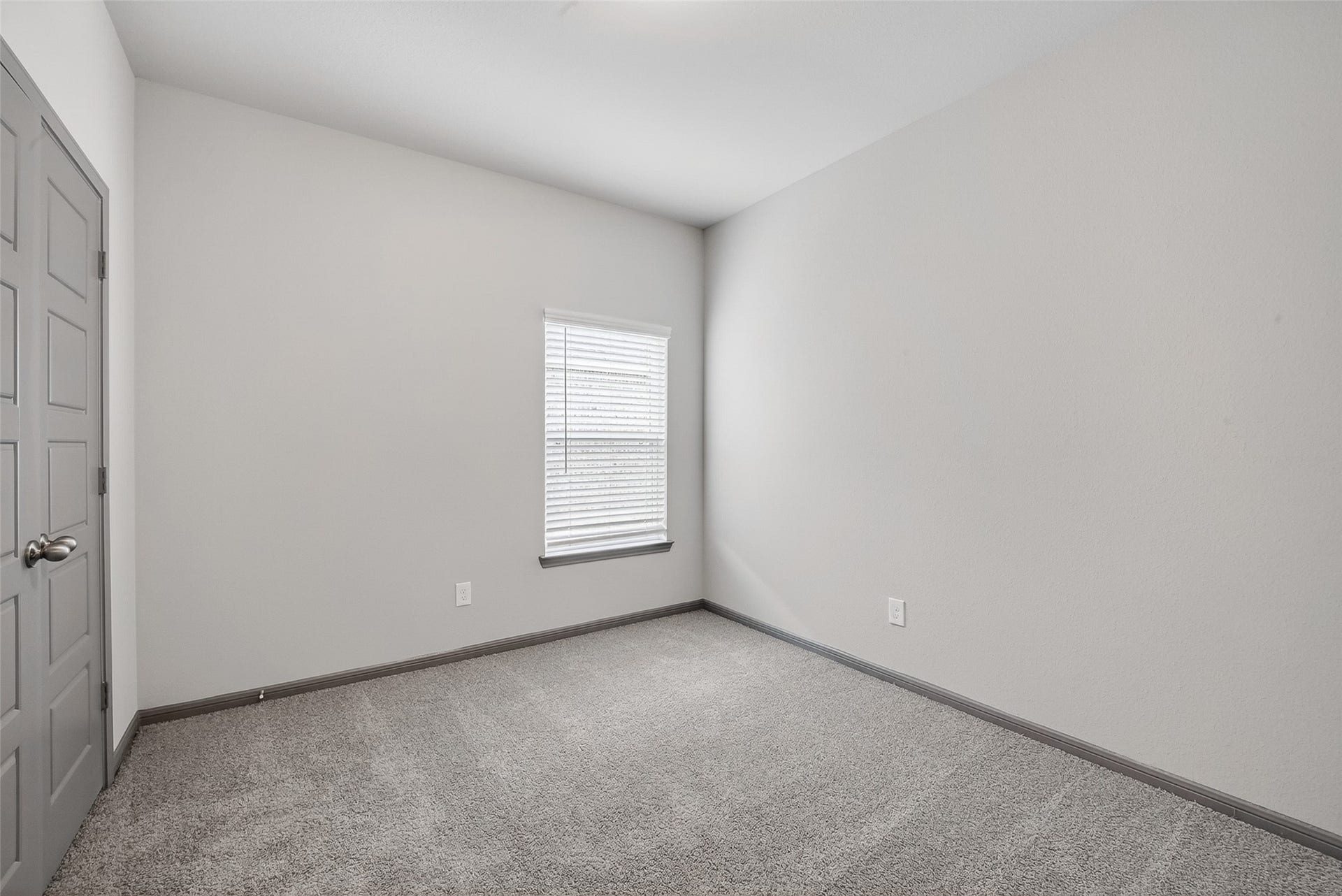 1008 Sunflower Terrace Drive, Magnolia, TX 77355