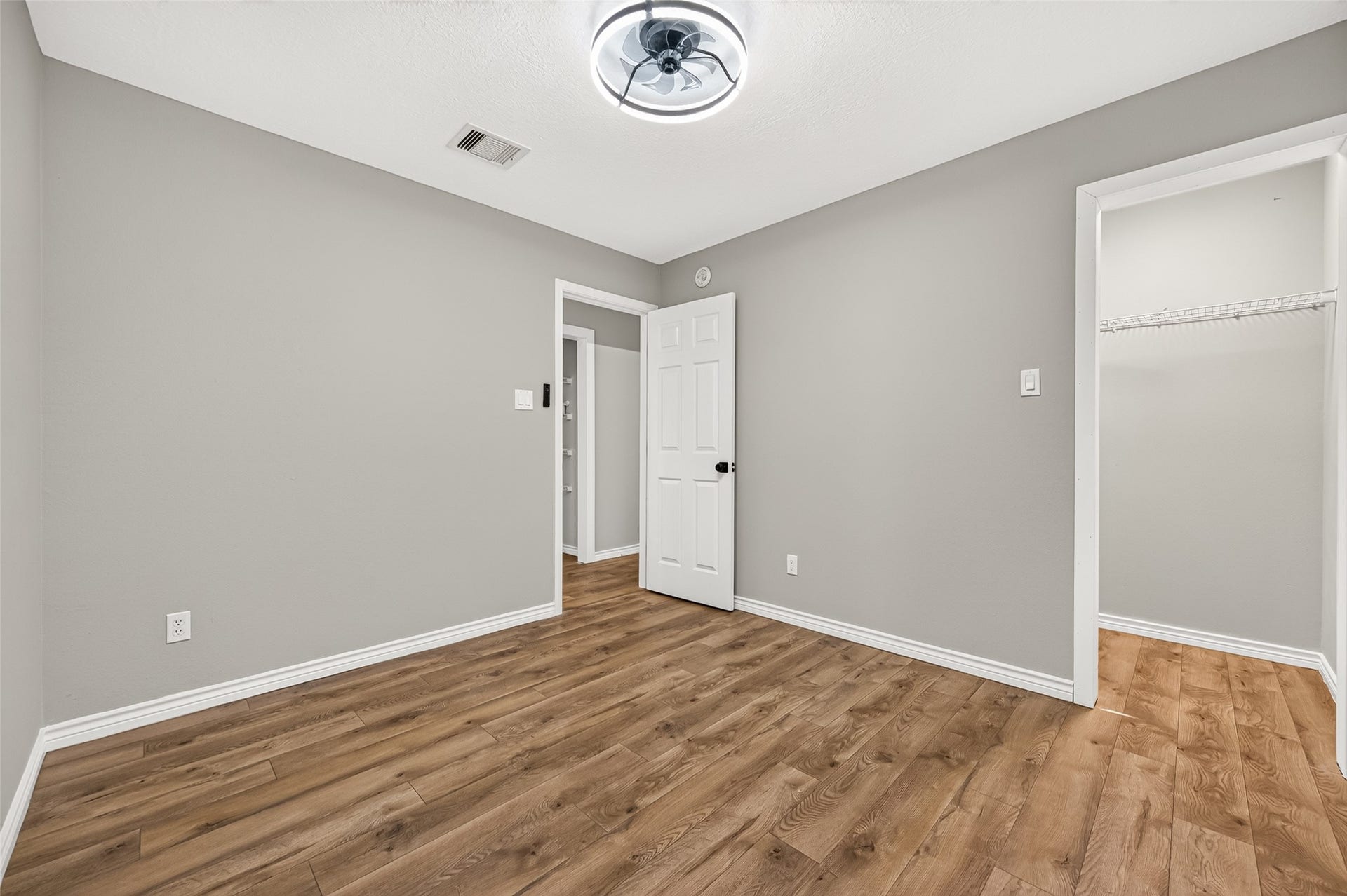 7410 Legacy Pines Drive, Cypress, TX 77433 7410 Legacy Pines Drive, Cypress, TX 77433