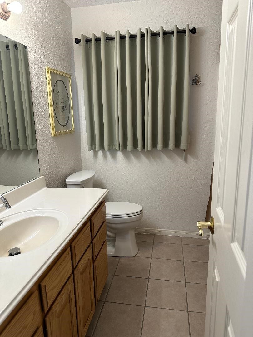 603 Manor Drive, Angleton, TX 77515 603 Manor Drive, Angleton, TX 77515