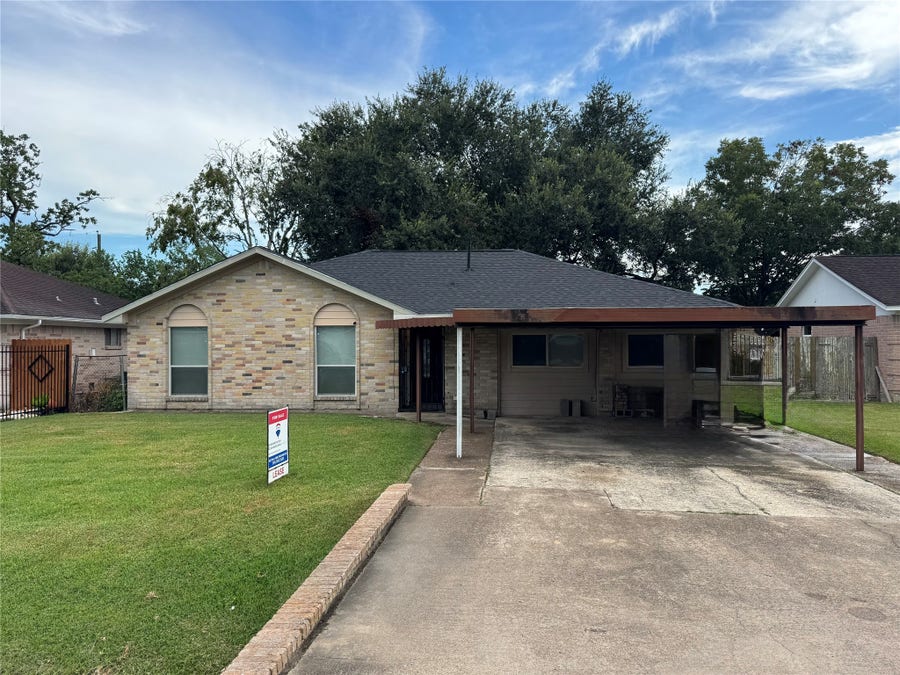 Property photo for 8206 Hickok Lane, Houston, TX