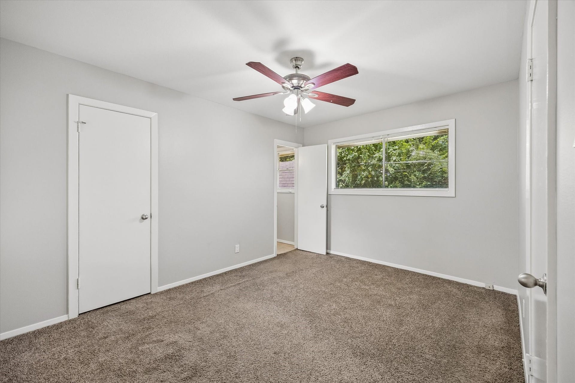10214 Torrington Lane, Houston, TX 77075
