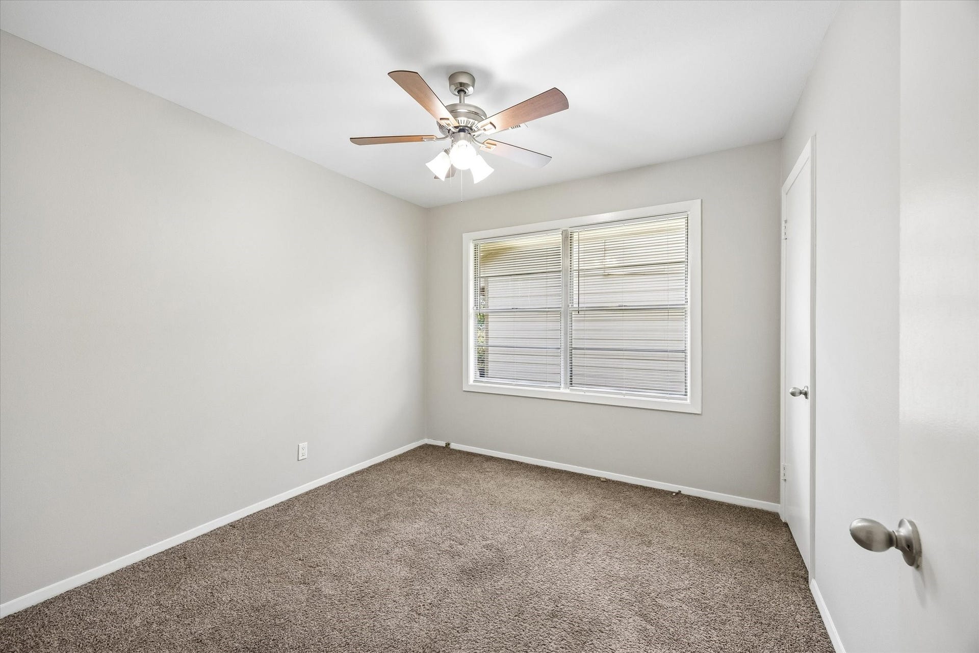 10214 Torrington Lane, Houston, TX 77075