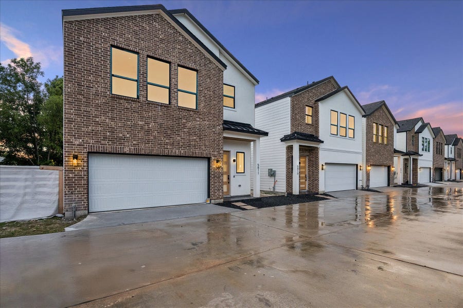 Property photo for 5819 Outer Banks Street, Houston, TX